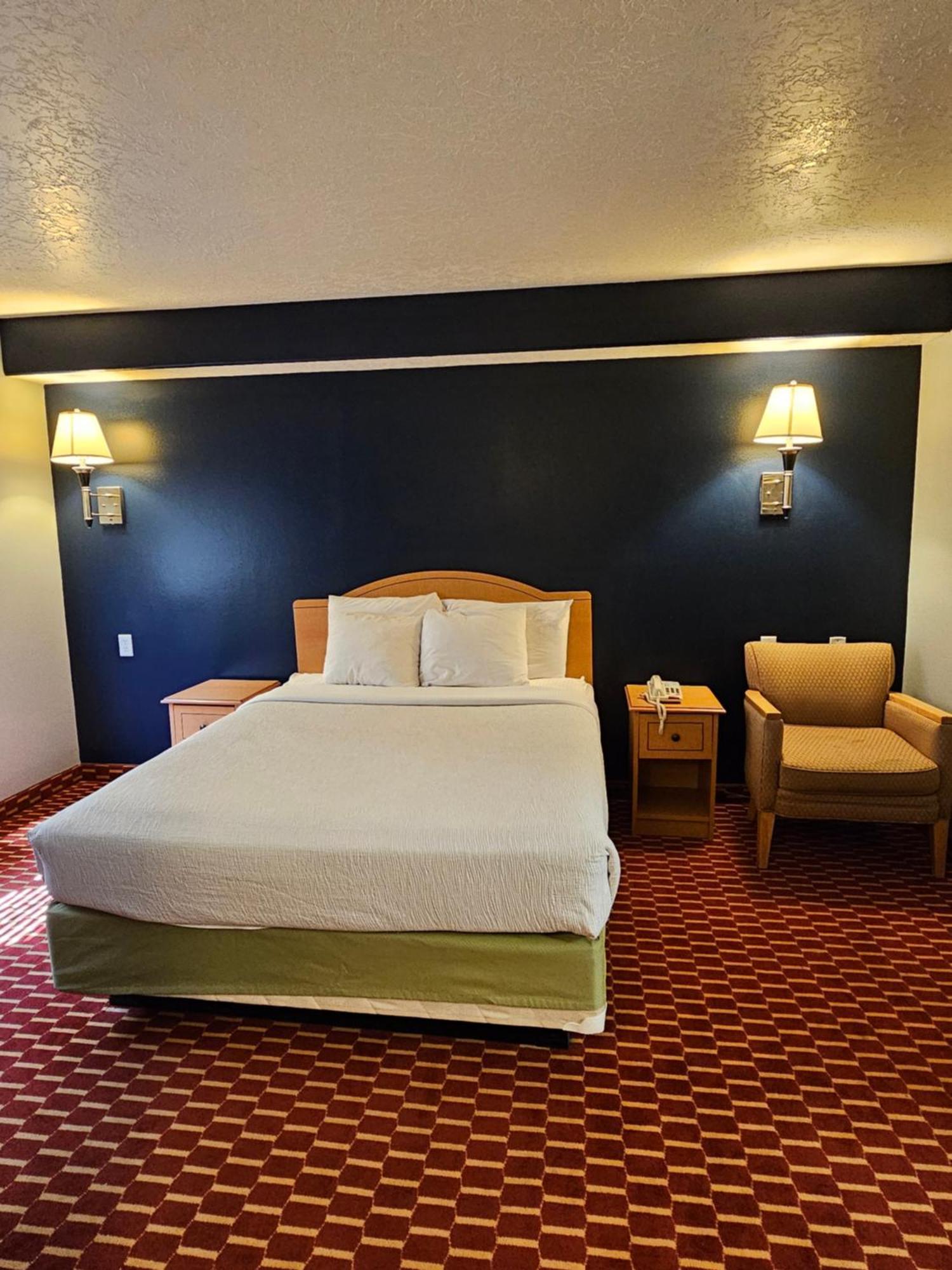 Executive Inn & Suites Extended Stay - Vernal Zewnętrze zdjęcie